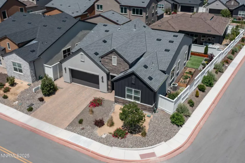 611 Camargue, Reno, Nevada 89511, 2 Bedrooms Bedrooms, ,2 BathroomsBathrooms,Residential,Residential,Camargue,250050977