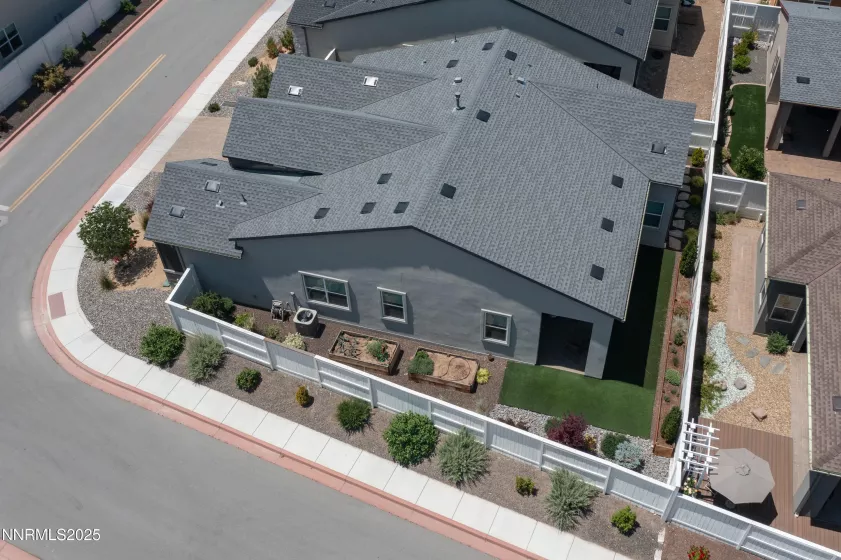 611 Camargue, Reno, Nevada 89511, 2 Bedrooms Bedrooms, ,2 BathroomsBathrooms,Residential,Residential,Camargue,250050977