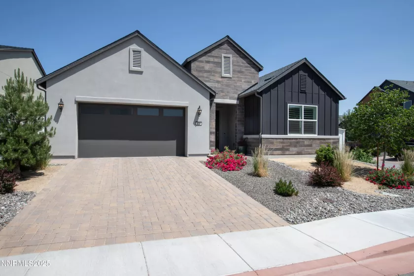 611 Camargue, Reno, Nevada 89511, 2 Bedrooms Bedrooms, ,2 BathroomsBathrooms,Residential,Residential,Camargue,250050977