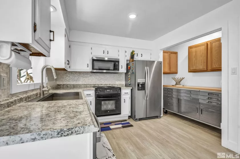 405 Gregory, Sparks, Nevada 89431, 3 Bedrooms Bedrooms, ,2 BathroomsBathrooms,Residential Lease,Manufactured,Gregory,250050981
