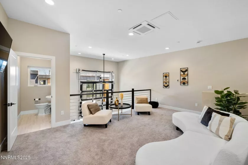 3816 Lakeside, Reno, Nevada 89509, 3 Bedrooms Bedrooms, ,4 BathroomsBathrooms,Residential,Residential,Lakeside,250050980