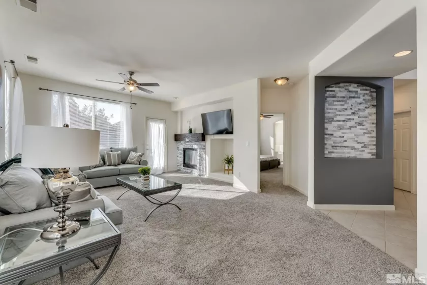 1668 Rocky Cove, Reno, Nevada 89521, 4 Bedrooms Bedrooms, ,3 BathroomsBathrooms,Residential Lease,Manufactured,Rocky Cove,250003315