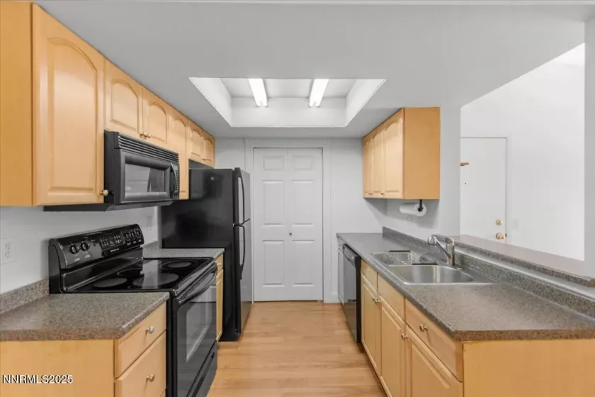530 Patriot, Reno, Nevada 89511, 1 Bedroom Bedrooms, ,1 BathroomBathrooms,Residential,Residential,Patriot,250050996