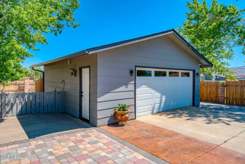 12245 Spruce, Reno, Nevada 89511, 4 Bedrooms Bedrooms, ,3 BathroomsBathrooms,Residential,Residential,Spruce,250050999