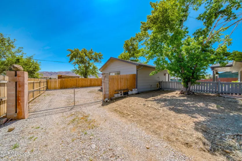12245 Spruce, Reno, Nevada 89511, 4 Bedrooms Bedrooms, ,3 BathroomsBathrooms,Residential,Residential,Spruce,250050999