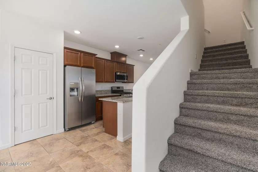 3002 Sterling Ridge, Sparks, Nevada 89431, 2 Bedrooms Bedrooms, ,3 BathroomsBathrooms,Residential,Residential,Sterling Ridge,250051000