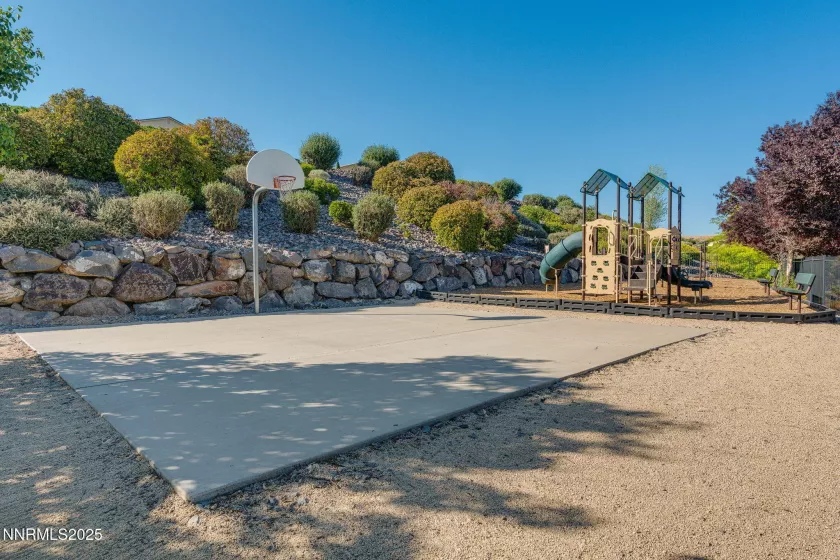 3002 Sterling Ridge, Sparks, Nevada 89431, 2 Bedrooms Bedrooms, ,3 BathroomsBathrooms,Residential,Residential,Sterling Ridge,250051000