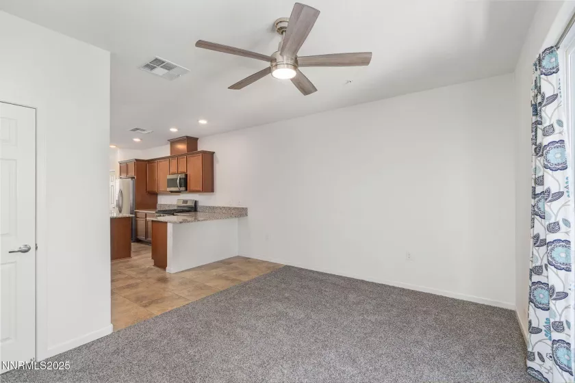3002 Sterling Ridge, Sparks, Nevada 89431, 2 Bedrooms Bedrooms, ,3 BathroomsBathrooms,Residential,Residential,Sterling Ridge,250051000