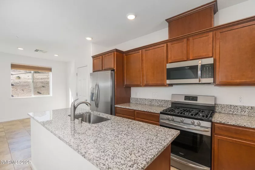 3002 Sterling Ridge, Sparks, Nevada 89431, 2 Bedrooms Bedrooms, ,3 BathroomsBathrooms,Residential,Residential,Sterling Ridge,250051000