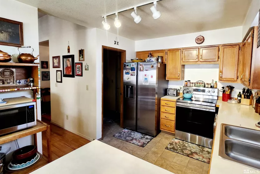 495 Burntwood, Fallon, Nevada 89406, 4 Bedrooms Bedrooms, ,3 BathroomsBathrooms,Residential,Residential,Burntwood,250004490