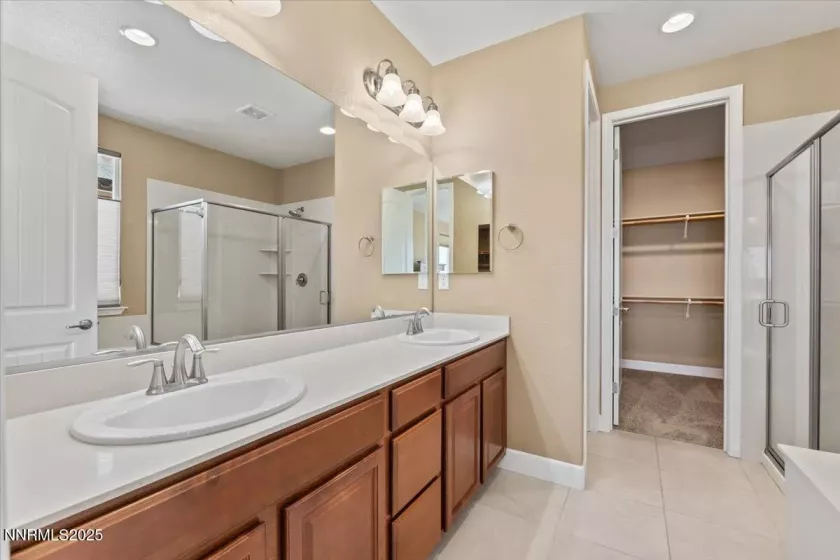 1080 University Park, Reno, Nevada 89512, 6 Bedrooms Bedrooms, ,4 BathroomsBathrooms,Residential,Residential,University Park,250050950