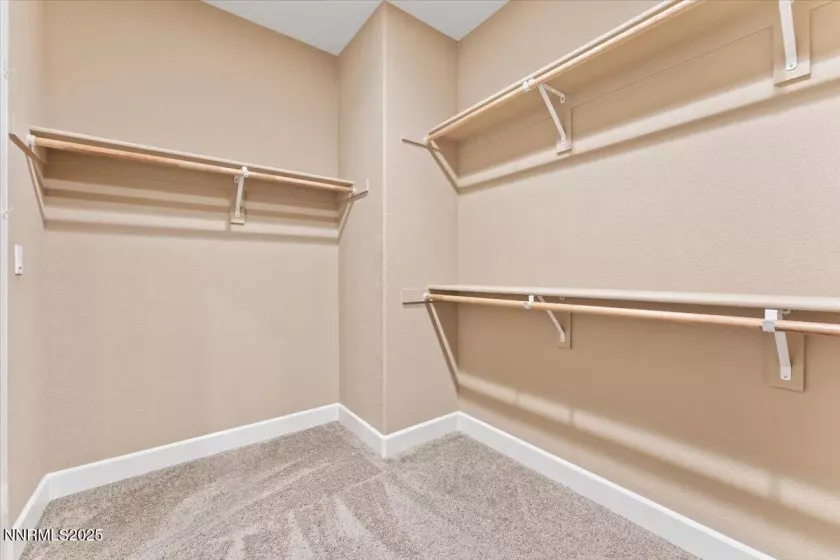 1080 University Park, Reno, Nevada 89512, 6 Bedrooms Bedrooms, ,4 BathroomsBathrooms,Residential,Residential,University Park,250050950