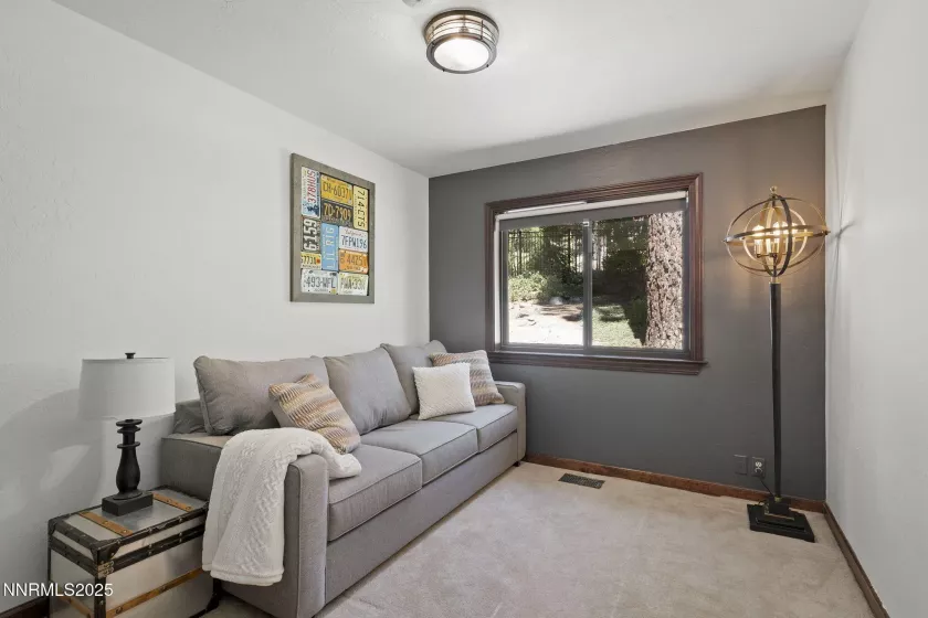 909 Tyner, Incline Village, Nevada 89451, 4 Bedrooms Bedrooms, ,3 BathroomsBathrooms,Residential,Residential,Tyner,250051003