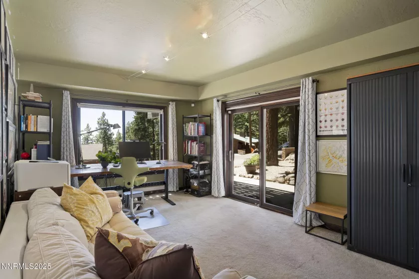 909 Tyner, Incline Village, Nevada 89451, 4 Bedrooms Bedrooms, ,3 BathroomsBathrooms,Residential,Residential,Tyner,250051003
