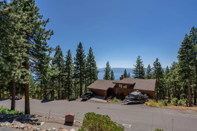 909 Tyner, Incline Village, Nevada 89451, 4 Bedrooms Bedrooms, ,3 BathroomsBathrooms,Residential,Residential,Tyner,250051003