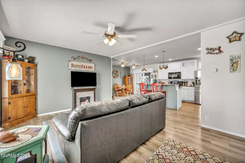 1290 Topaz Ranch, Topaz Ranch Estates, Nevada 89444, 3 Bedrooms Bedrooms, ,2 BathroomsBathrooms,Residential,Residential,Topaz Ranch,250051005