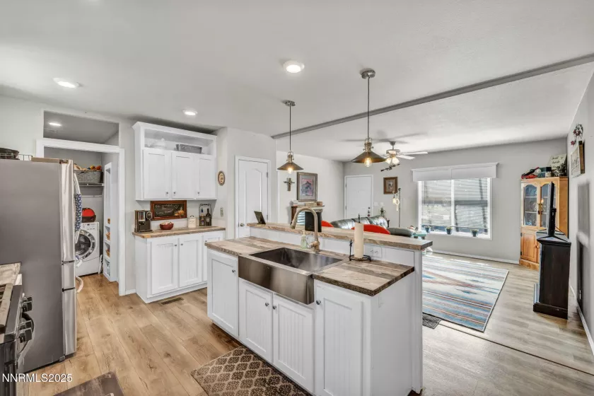 1290 Topaz Ranch, Topaz Ranch Estates, Nevada 89444, 3 Bedrooms Bedrooms, ,2 BathroomsBathrooms,Residential,Residential,Topaz Ranch,250051005