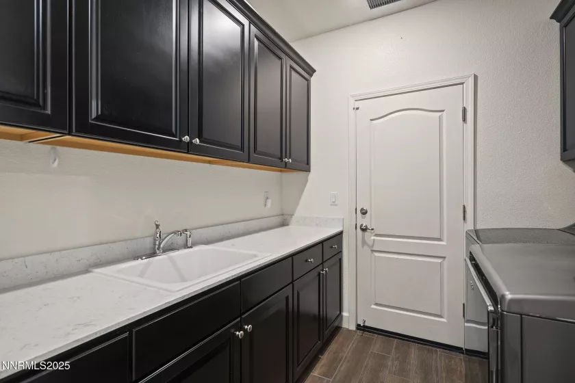 10450 Palladium Mine, Reno, Nevada 89521, 4 Bedrooms Bedrooms, ,3 BathroomsBathrooms,Residential,Residential,Palladium Mine,250051006