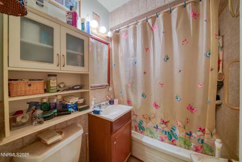 1650 Trabert, Sparks, Nevada 89431, 3 Bedrooms Bedrooms, ,3 BathroomsBathrooms,Residential,Residential,Trabert,250051008