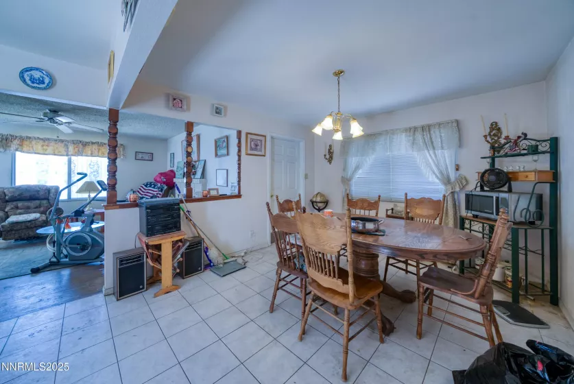 1650 Trabert, Sparks, Nevada 89431, 3 Bedrooms Bedrooms, ,3 BathroomsBathrooms,Residential,Residential,Trabert,250051008