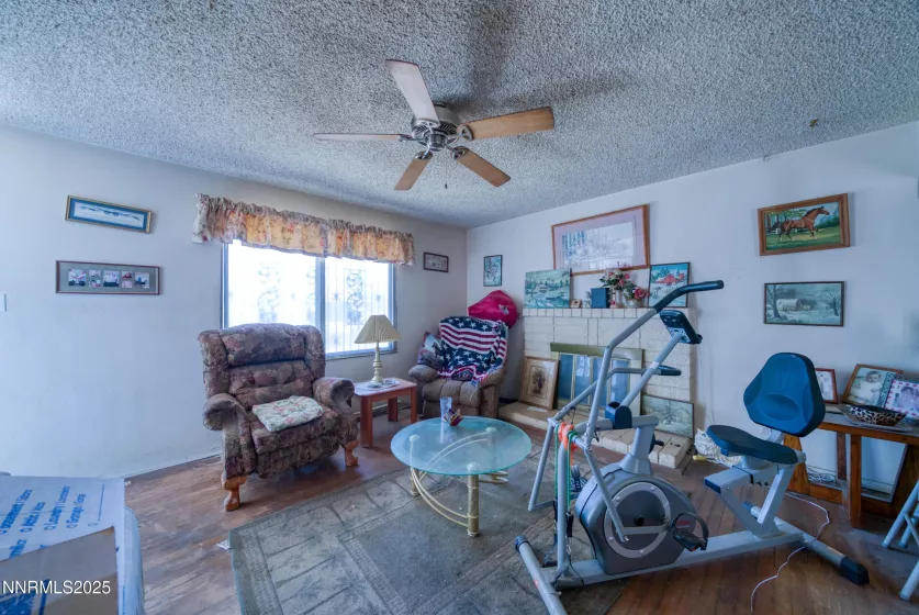1650 Trabert, Sparks, Nevada 89431, 3 Bedrooms Bedrooms, ,3 BathroomsBathrooms,Residential,Residential,Trabert,250051008