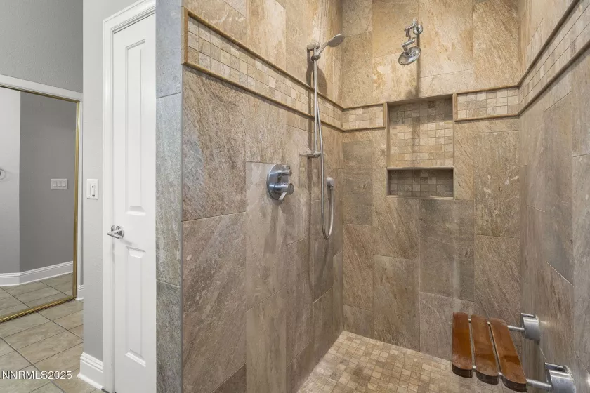 4175 Falling Water, Reno, Nevada 89519, 3 Bedrooms Bedrooms, ,2 BathroomsBathrooms,Residential,Residential,Falling Water,250051009