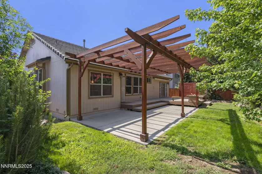 4175 Falling Water, Reno, Nevada 89519, 3 Bedrooms Bedrooms, ,2 BathroomsBathrooms,Residential,Residential,Falling Water,250051009