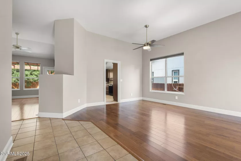 4175 Falling Water, Reno, Nevada 89519, 3 Bedrooms Bedrooms, ,2 BathroomsBathrooms,Residential,Residential,Falling Water,250051009
