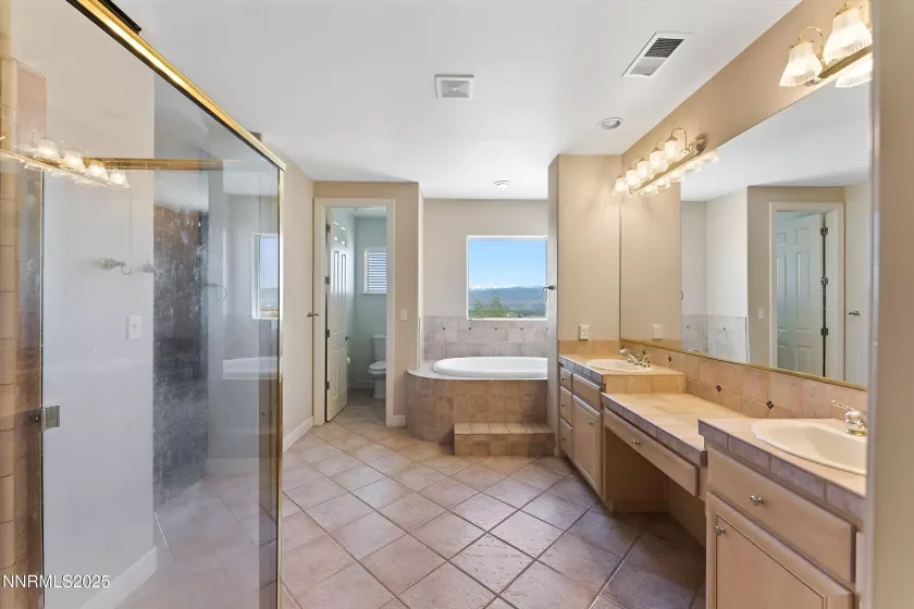 5436 Vista Terrace, Sparks, Nevada 89436, 4 Bedrooms Bedrooms, ,3 BathroomsBathrooms,Residential,Residential,Vista Terrace,250051010