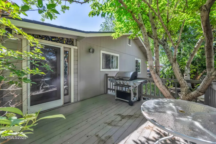 15333 Kivett, Reno, Nevada 89521, 3 Bedrooms Bedrooms, ,2 BathroomsBathrooms,Residential,Residential,Kivett,250051013