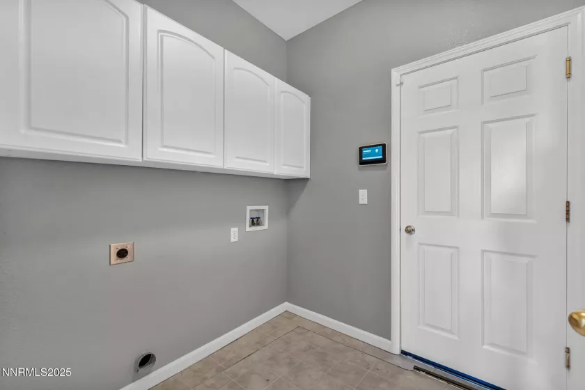 9951 Grand Falls, Reno, Nevada 89506, 4 Bedrooms Bedrooms, ,2 BathroomsBathrooms,Residential,Residential,Grand Falls,250051014