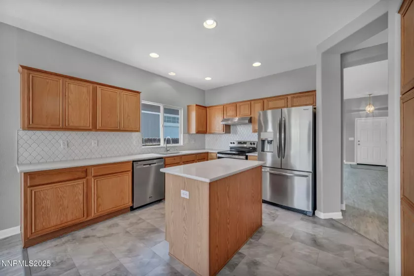9951 Grand Falls, Reno, Nevada 89506, 4 Bedrooms Bedrooms, ,2 BathroomsBathrooms,Residential,Residential,Grand Falls,250051014
