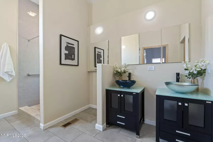 105 Rodeo, Reno, Nevada 89508, 3 Bedrooms Bedrooms, ,2 BathroomsBathrooms,Residential,Residential,Rodeo,250051015