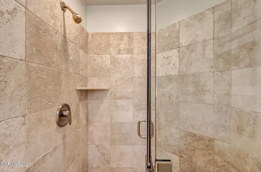 886 Rosewood, Incline Village, Nevada 89451, 4 Bedrooms Bedrooms, ,4 BathroomsBathrooms,Residential,Residential,Rosewood,250051016