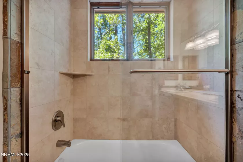 886 Rosewood, Incline Village, Nevada 89451, 4 Bedrooms Bedrooms, ,4 BathroomsBathrooms,Residential,Residential,Rosewood,250051016