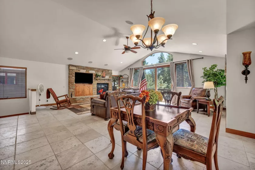 886 Rosewood, Incline Village, Nevada 89451, 4 Bedrooms Bedrooms, ,4 BathroomsBathrooms,Residential,Residential,Rosewood,250051016