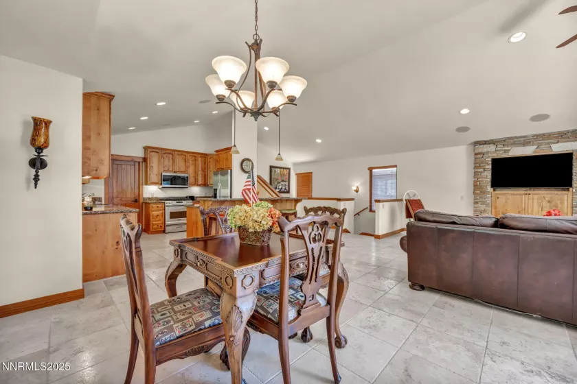 886 Rosewood, Incline Village, Nevada 89451, 4 Bedrooms Bedrooms, ,4 BathroomsBathrooms,Residential,Residential,Rosewood,250051016