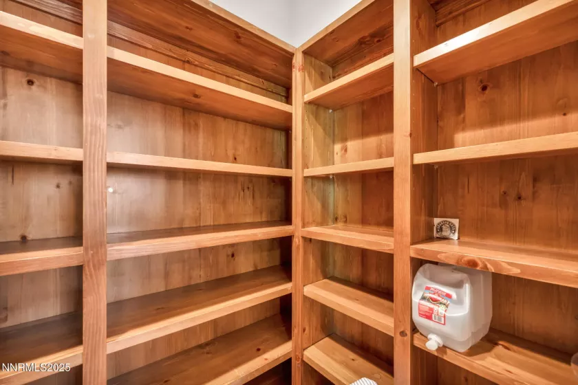 886 Rosewood, Incline Village, Nevada 89451, 4 Bedrooms Bedrooms, ,4 BathroomsBathrooms,Residential,Residential,Rosewood,250051016