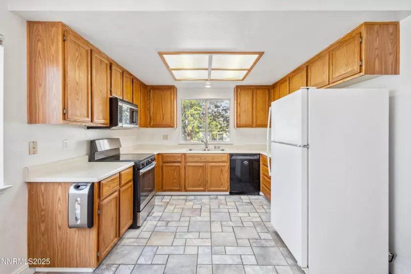 7554 Whimbleton, Reno, Nevada 89511, 4 Bedrooms Bedrooms, ,3 BathroomsBathrooms,Residential,Residential,Whimbleton,250051020