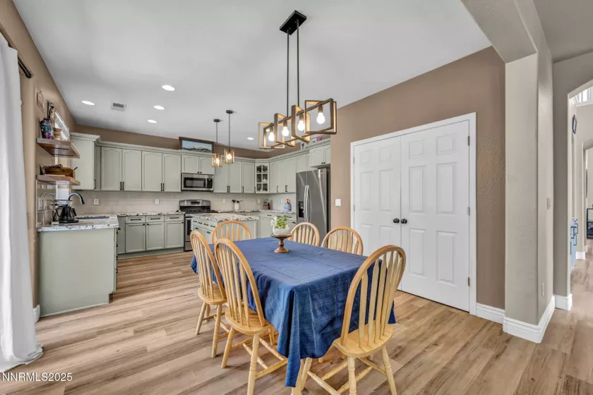 Breakfast Nook