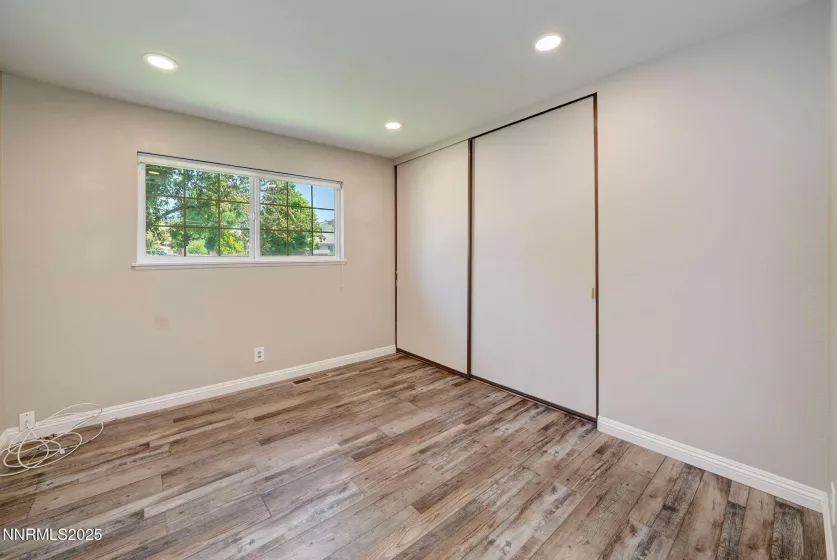 715 Emerson, Sparks, Nevada 89431, 3 Bedrooms Bedrooms, ,2 BathroomsBathrooms,Residential,Residential,Emerson,250051022
