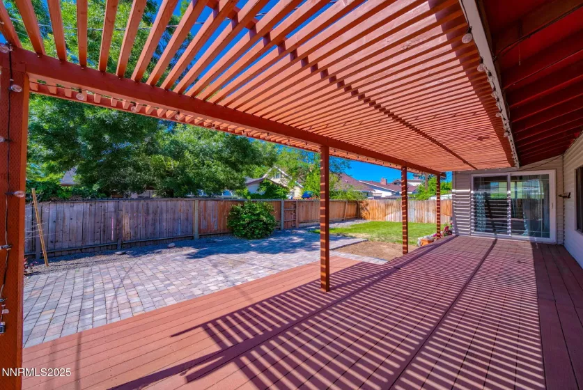 715 Emerson, Sparks, Nevada 89431, 3 Bedrooms Bedrooms, ,2 BathroomsBathrooms,Residential,Residential,Emerson,250051022