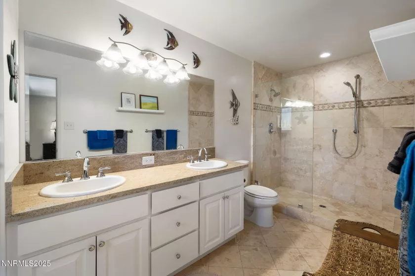 1435 Palisade, Reno, Nevada 89509, 4 Bedrooms Bedrooms, ,3 BathroomsBathrooms,Residential,Residential,Palisade,250051023