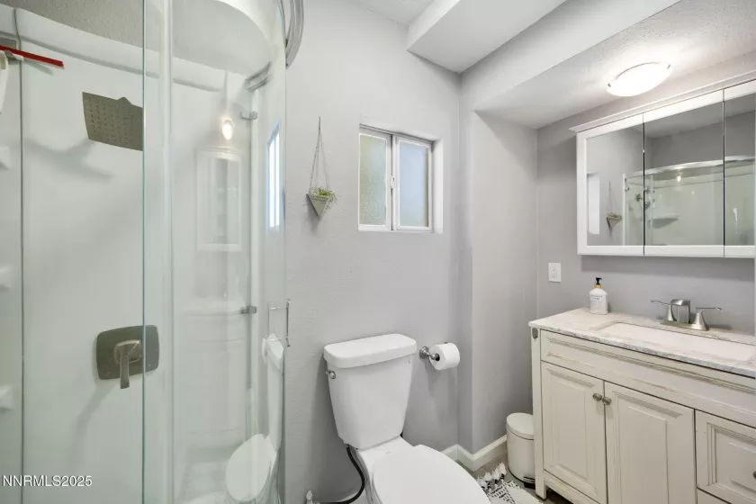 837 Wheeler, Reno, Nevada 89502, 3 Bedrooms Bedrooms, ,2 BathroomsBathrooms,Residential,Residential,Wheeler,250051025