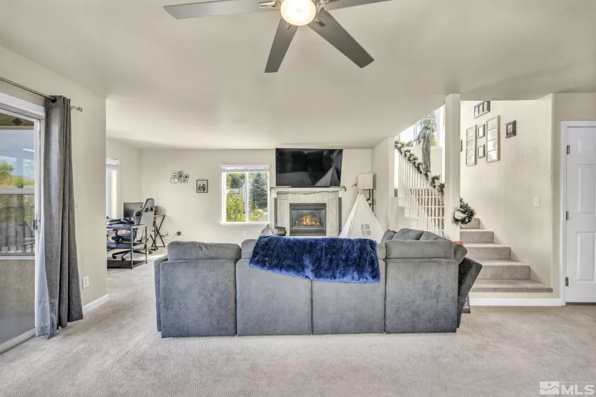 1140 Thompson, Carson City, Nevada 89703, 3 Bedrooms Bedrooms, ,3 BathroomsBathrooms,Residential,Residential,Thompson,250001246