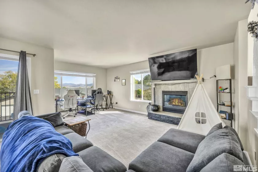 1140 Thompson, Carson City, Nevada 89703, 3 Bedrooms Bedrooms, ,3 BathroomsBathrooms,Residential,Residential,Thompson,250001246
