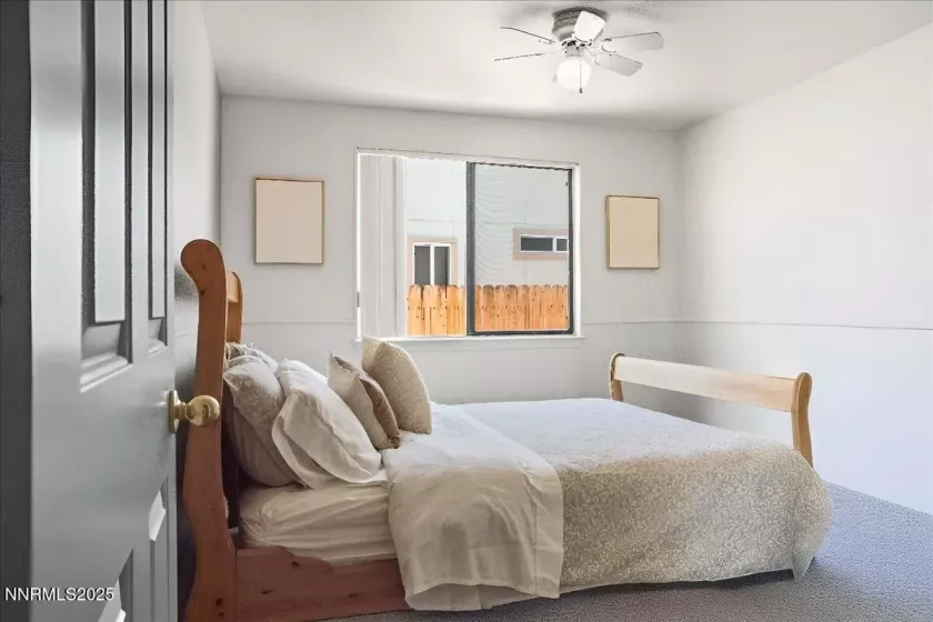 806 Bluerock, Gardnerville, Nevada 89460, 4 Bedrooms Bedrooms, ,2 BathroomsBathrooms,Residential,Residential,Bluerock,250051027