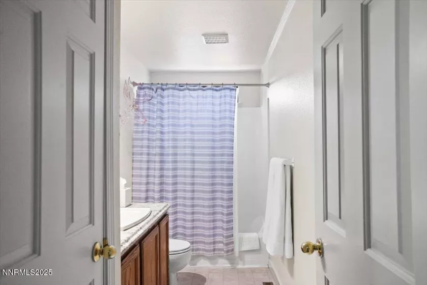 806 Bluerock, Gardnerville, Nevada 89460, 4 Bedrooms Bedrooms, ,2 BathroomsBathrooms,Residential,Residential,Bluerock,250051027