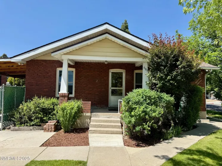 609 10th, Reno, Nevada 89503, 2 Bedrooms Bedrooms, ,1 BathroomBathrooms,Residential Lease,Manufactured,10th,250051036