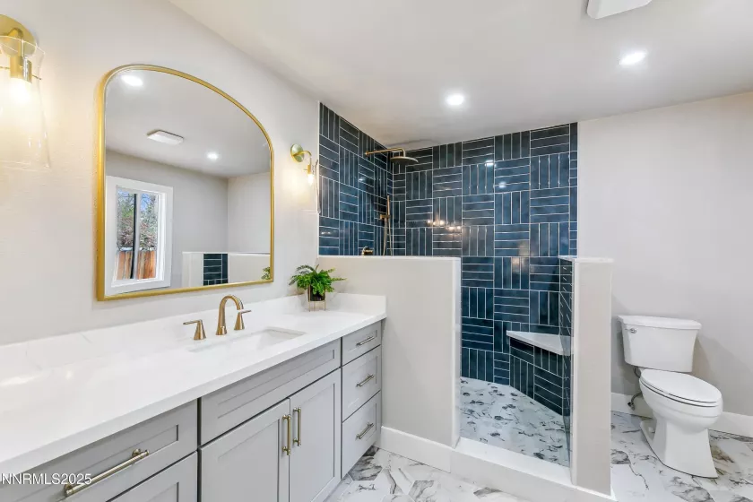 2205 Keever, Reno, Nevada 89509, 3 Bedrooms Bedrooms, ,2 BathroomsBathrooms,Residential,Residential,Keever,250051041